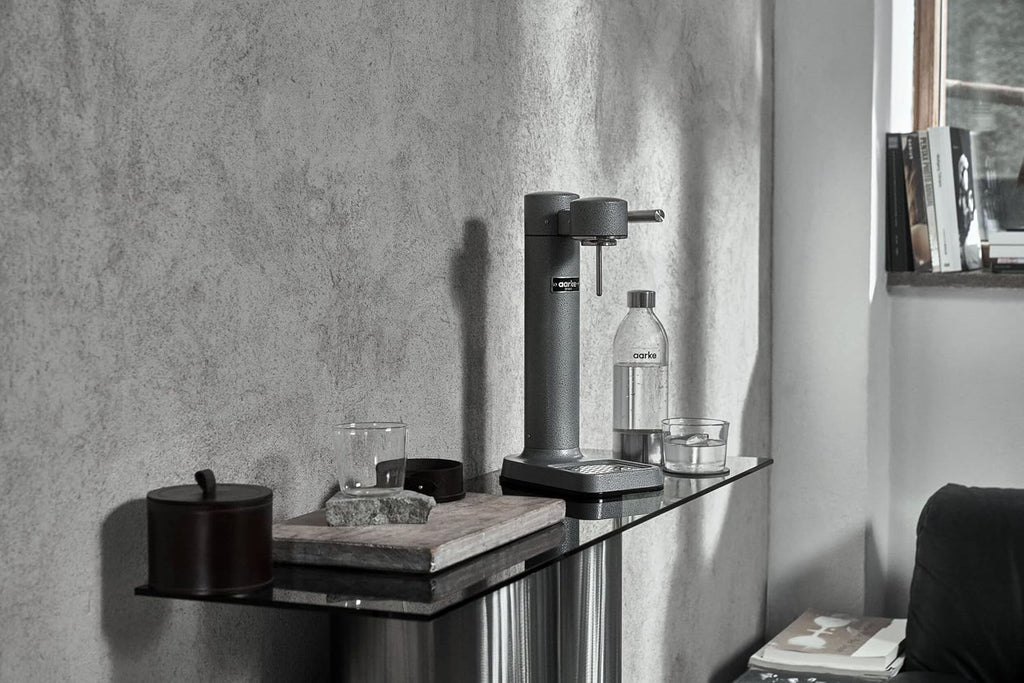 Aarke Carbonator 3, Máquina Gasificadora de Agua en Acero Inoxidable, incluye Dos Botellas (800ml), Acabado en Negro