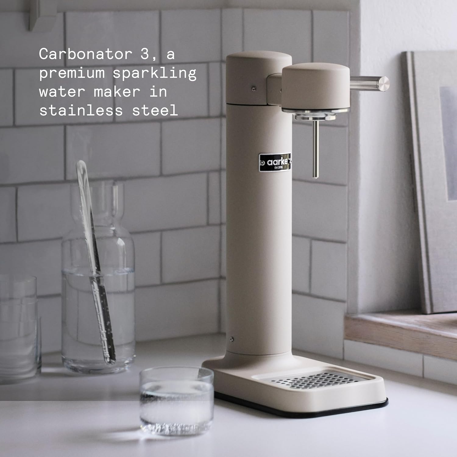 Aarke Carbonator 3, Máquina Gasificadora de Agua en Acero Inoxidable, incluye Dos Botellas (800ml), Acabado en Negro