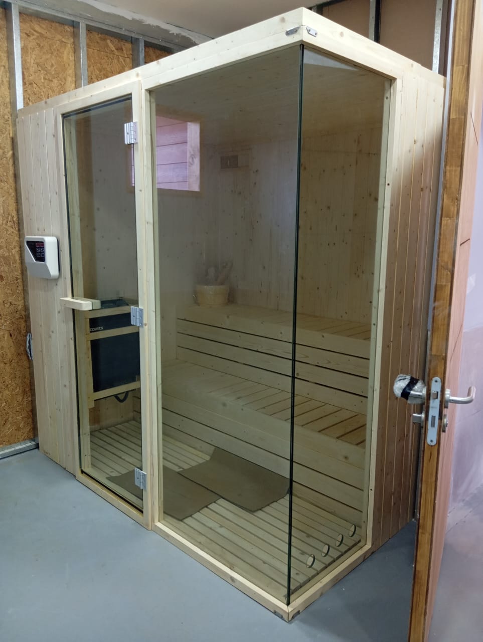 CABINA SAUNA TRADICIONAL PRE-FABRICADA MADERA PINO 5M3