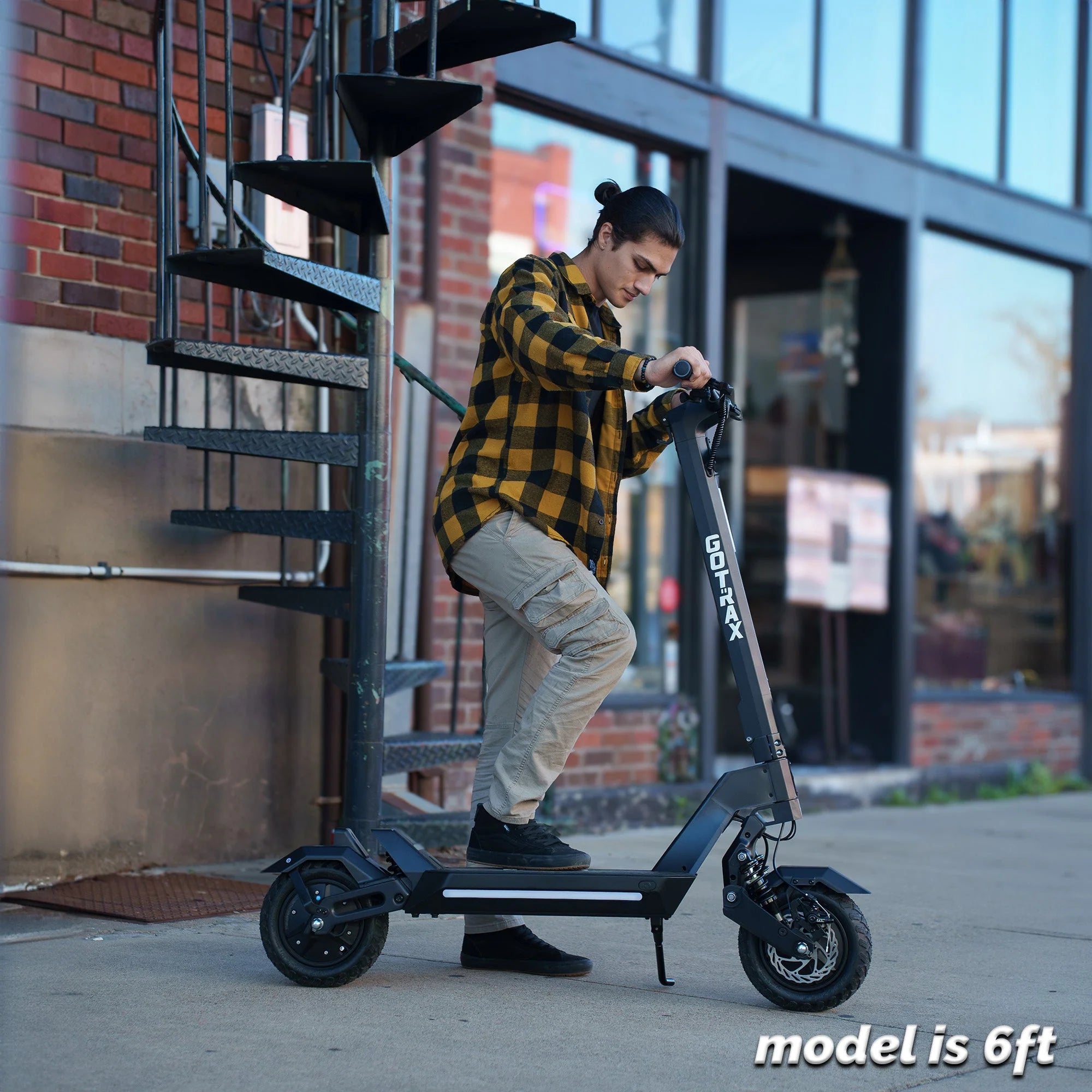 2025 GOTRAX GX1 Patinete Eléctrico de Doble Motor – Patinete Todo Terreno de Alto Rendimiento para Adultos. Velocidad Máxima 64 km/h