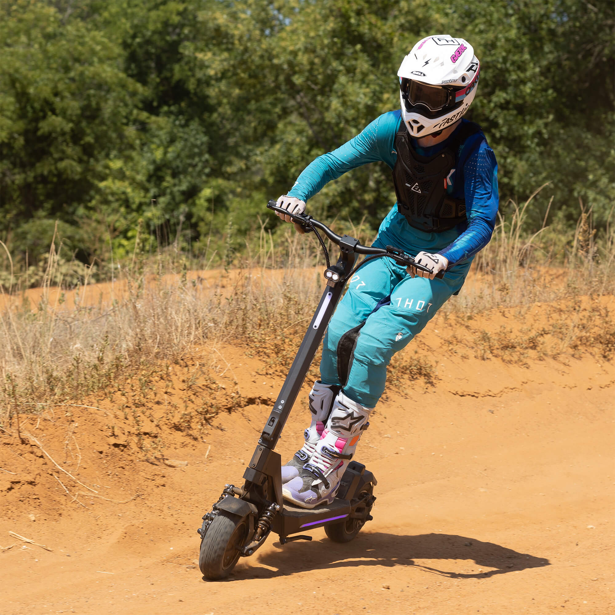 2025 GOTRAX GX1 Patinete Eléctrico de Doble Motor – Patinete Todo Terreno de Alto Rendimiento para Adultos. Velocidad Máxima 64 km/h